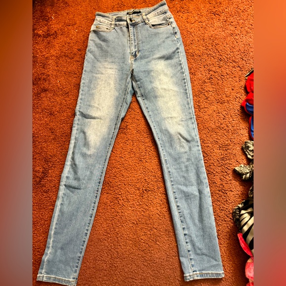 NWOT🩵 Fashion Nova Women’s Super High Waisted Skinny Jeans Size 7 - Picture 5 of 9